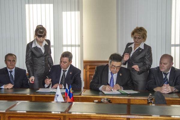 Администрация Кемеровской области и «Стройсервис» продолжают развивать социальное партнерство