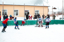 Фотография. Товарищеский хоккейный матч в п. Рассвет