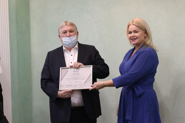 Офис АО «Стройсервис» победил в конкурсе на лучшее новогоднее оформление среди промышленных компаний Кемерова