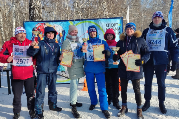 Работники разреза «Пермяковский» стали призерами гонки «Лыжня России – 2022»
