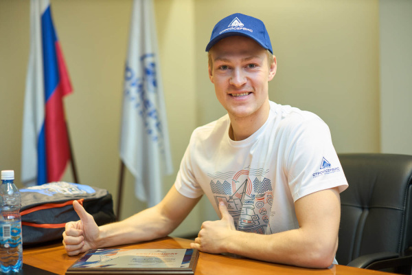 Ближайший олимпийский цикл сноубордиста Дмитрия Логинова будет поддерживать кузбасская промышленная компания АО «Стройсервис»