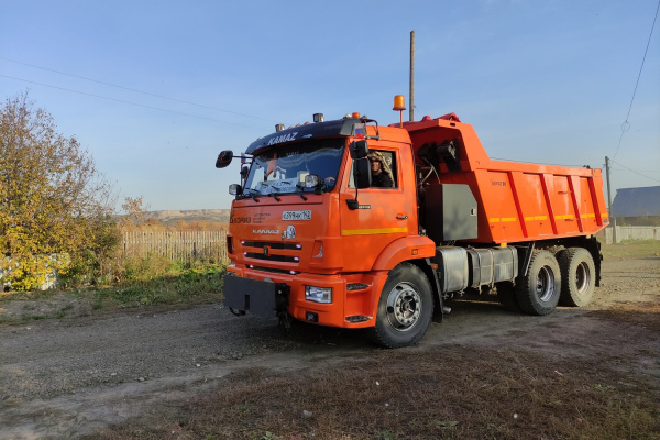400 тонн благотворительного угля доставят горняки разреза «Пермяковский» жителям Беловского района