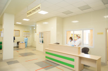 Фотография. Открытие поликлиники в п. Северный Маганак, построенной за счет средств разреза «Березовский» и «Шахты №12»