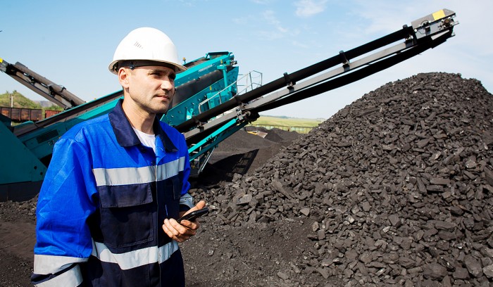 В 2018 году горняки компании ЗАО Стройсервис добыли более 13 млн тонн угля. Стройсервис