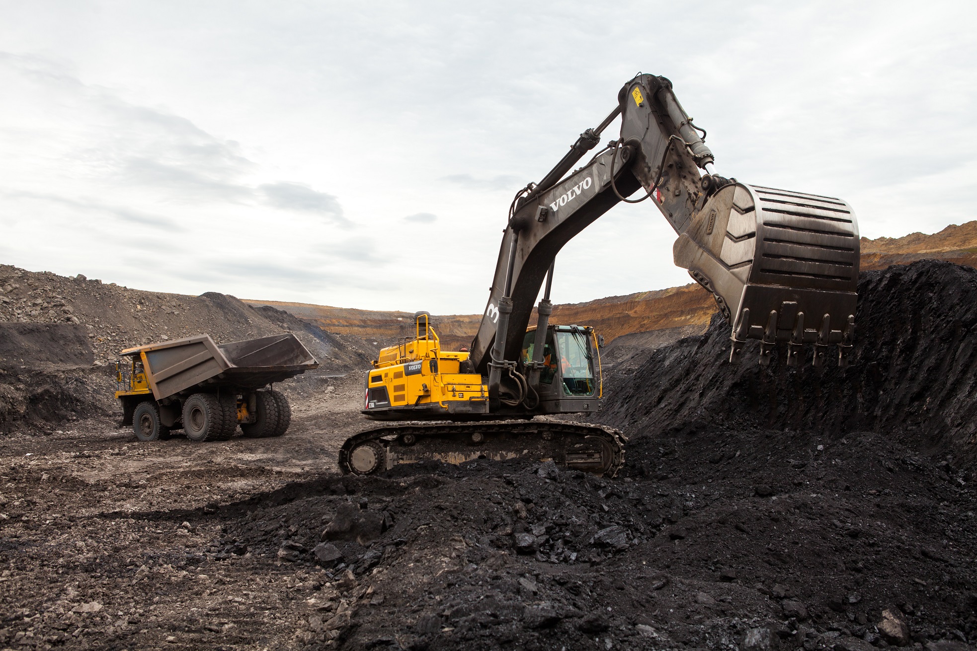За 8 месяцев добыто более 9 млн тонн угля и выдано 467,7 тыс тонн кокса. Стройсервис