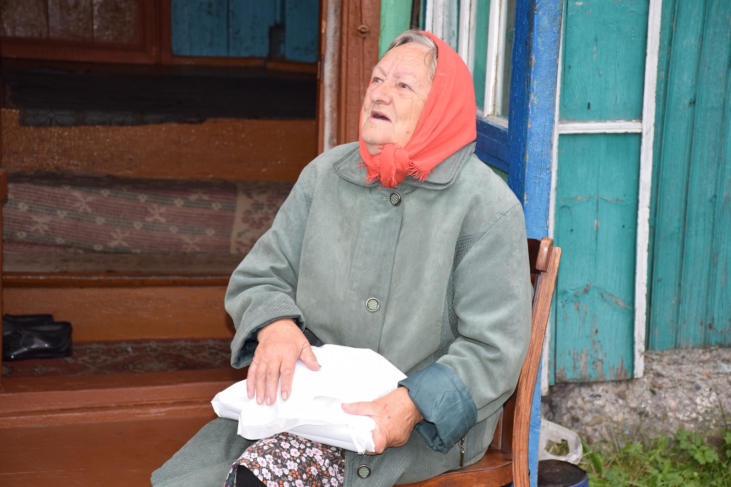 100 представителей старшего поколения поздравили горняки разреза Березовский в Новокузнецком районе. Стройсервис