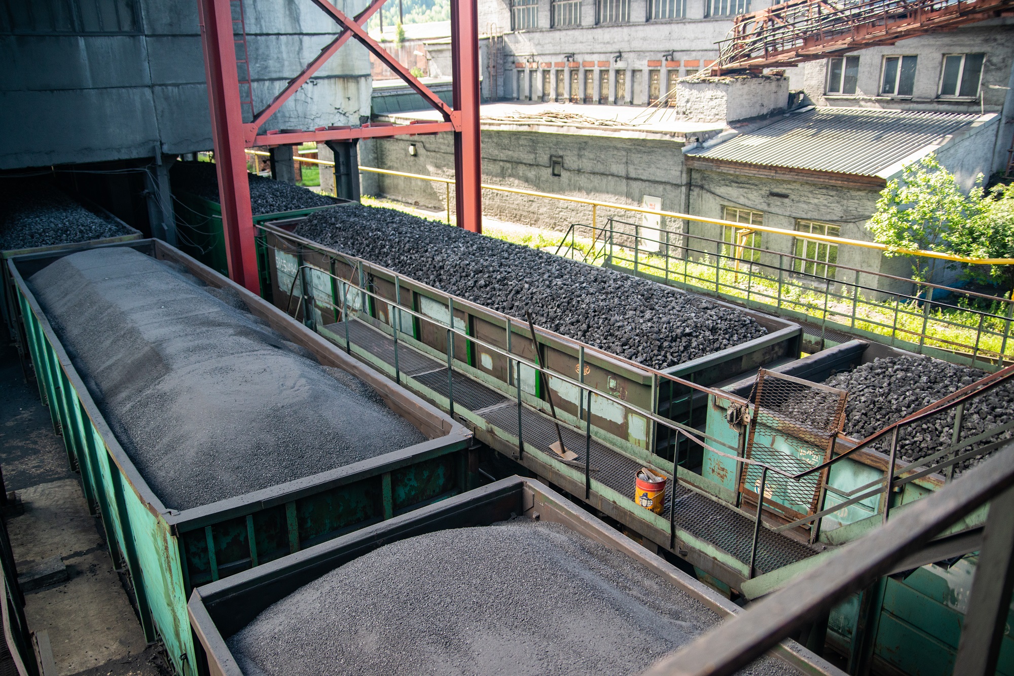 Специалисты Белтранса приступили к изготовлению модульных установок для повышения качества отгрузки угля. Стройсервис